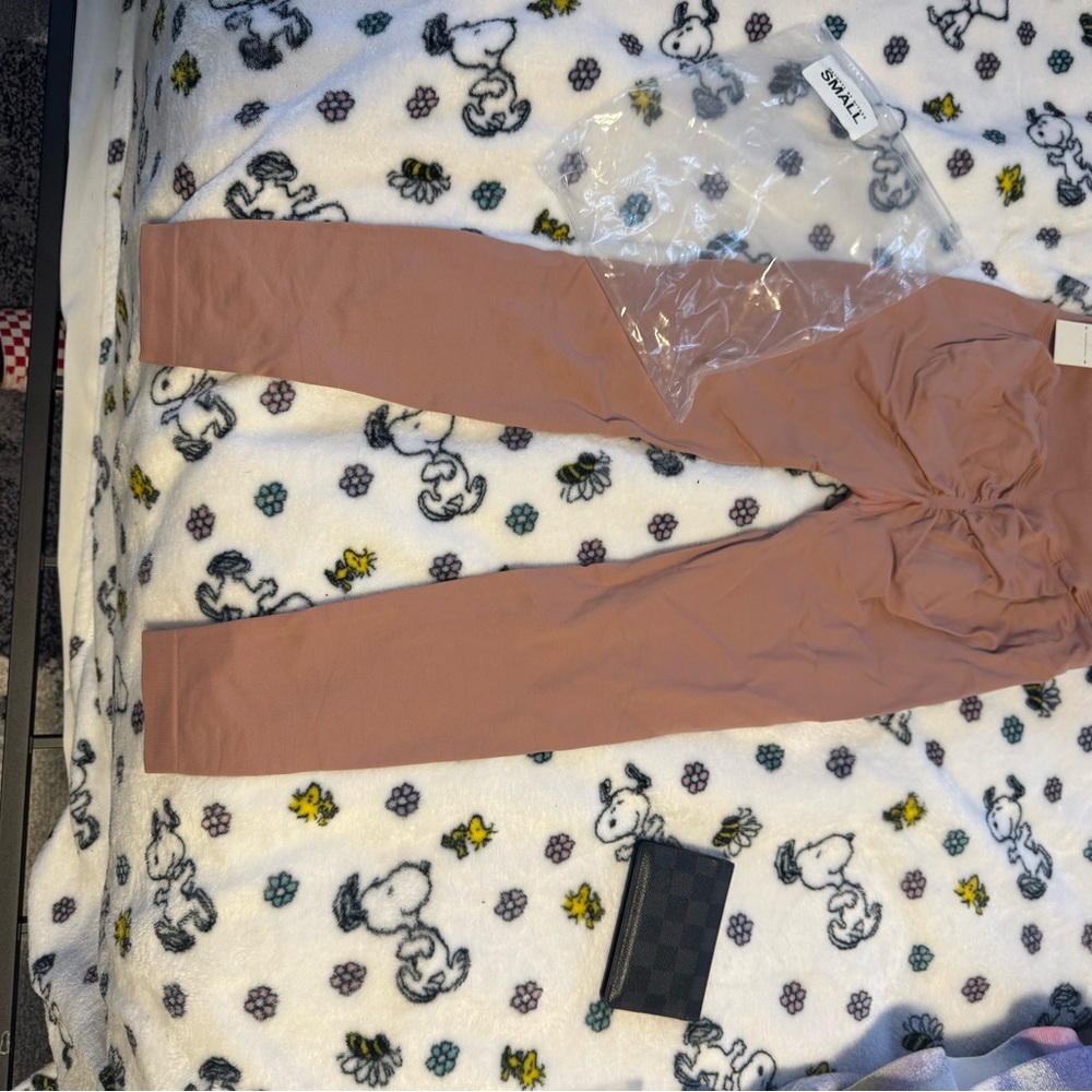 Women's Tan Leggings